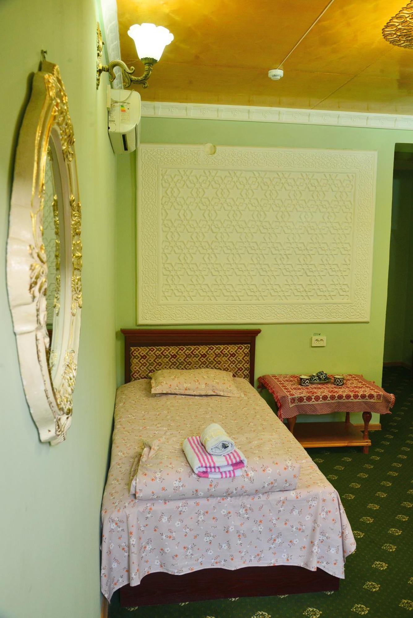 Hotel Nasriddin Navruz Buxoro Ngoại thất bức ảnh